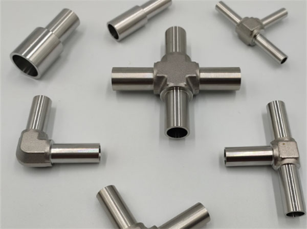 �뵼����UHP���ܼ�